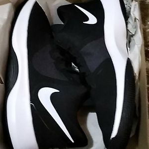 Nike men's Air precision 2 NBK